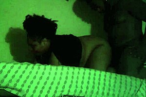 Sexy Thick Redbone Achieves Multiple Orgasms