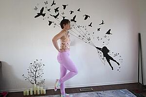 lesson 322 with milf friend teaching big ass