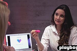 can this blonde babe handle her own pleasure?