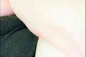 cellphone pov: rubbing and fingering my pussy