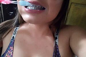 i clean my sexy milf body and tight vagina for homemade porn