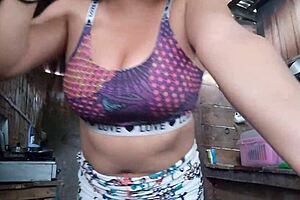 i clean my sexy milf body and tight vagina for homemade porn