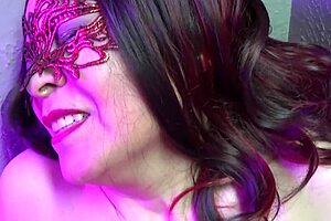 JAPANESE LATINA AMATEUR MILF HAVING FUN