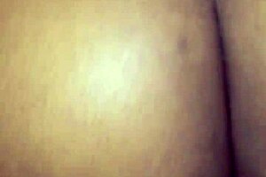 Pornhub amateur ebony mom takes it from behind in cowgirl position
