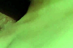 Milf Squirt Female Mega Squirt: Horny Oral Sex Leading to Cumshot