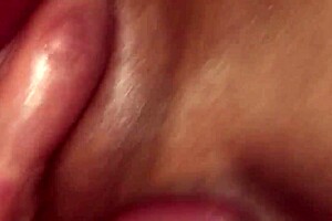 I Can’t Stop Riding That Pump with Wild Amateur Passion