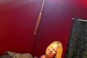 MILF gives great titjob blowjob