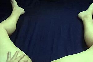 nerd masturbates to hentai, toys on big ass! 🎮