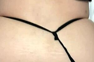 Why is this amateur latina milf so sexy in her homemade video, begging for more cock?