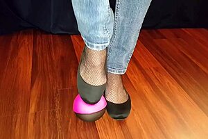 Intimate webcam sessions with a fetish milf