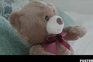 Horny Milf and Teen Share Huge Cock in Latina Scene