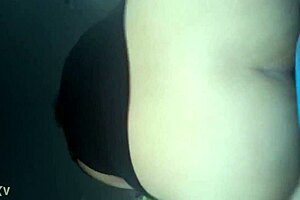 Beatriz Vqz fucks wildly in public, creampie on chubby latina!