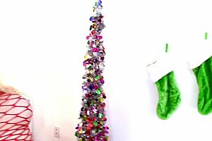 Alexa Night Chritmas Gift Blowjob Cougar Milf Big Cock Pov Blowjob And Cum Facial