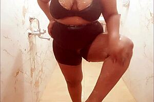 Bhutan milf shows big boobs on webcam!