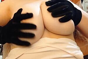 A woman with big breast that has now reached the theatrical age is able to rub you to climax on her big melons