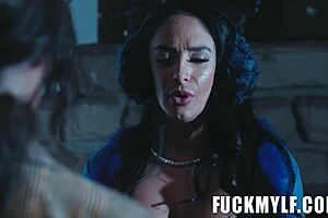 What plans do Sheena Ryder, Whitney Wright, and Rion King have for the present?