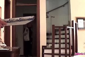 Fascinating guy arrives at Roberta Farnese's house for pizza with sausage.