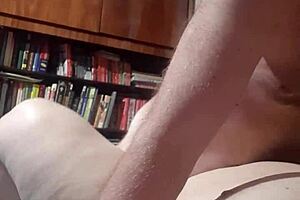 Milf with big tits and ass