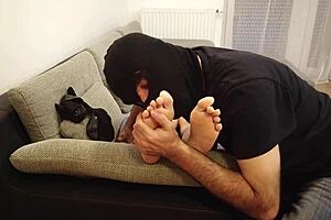He will have to continue who will now worship the feet of his older partner