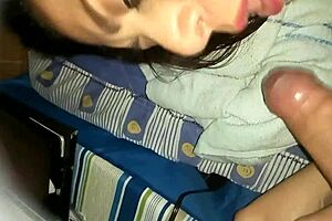 Buenona Milf Shows Off Body