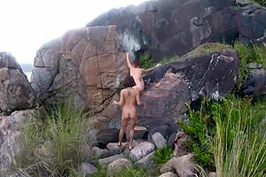 Lady Milf Joy Cardozo Enjoys Pernocas On The Beach