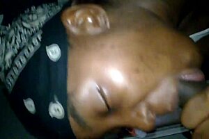 cheating ebony momma sucking big black cock