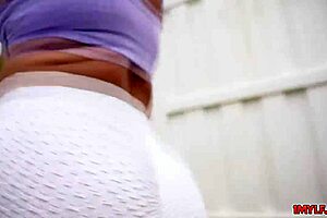 Peter Green Intensifies Mellanie Monroe's Workout