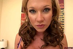 Nikki Sexx craves a big thick cock