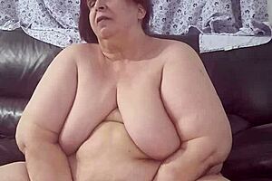 Coolmarina's Hairy Pussy Gets Vicious Fucking!