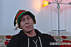 christmas surprise: milf's oral on pussy and blowjob