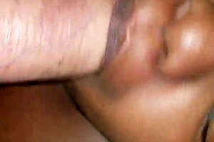 Titsuck and cumshot for mature women