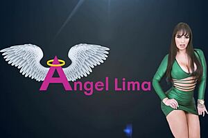 Peruvian Pornstar Jhonny Gab Shows Big Ass On Webcam