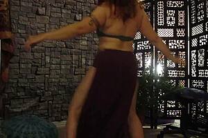 Hotwife Steffi Princess Pussy Dance