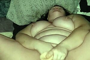 I Came Hard Inside This Granny Milf in a Casual Creampie Session