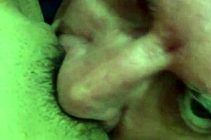 MILF Eats Pussy With Intense Oral Licking