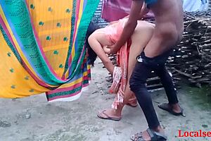 i love watching this desi indian bhabi having outdoor sex on webcam