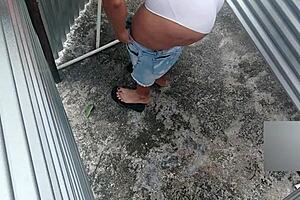 Single-stepmother gets her stepperdaughter in sexy dress at the beach