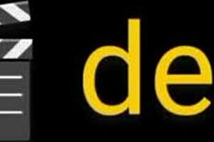 O ano socou sarrafo no meu cuzinho, foi intenso e gostoso com essa milf pornstar americana