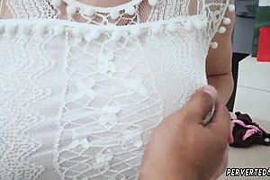 S giving oral sex krissy lynn in the sinful stepmother