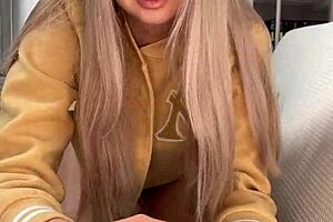 Popular videos Most watched Amateur casting with Emily – Pretty Amateur Most watched Amelie Dubon handjob to a mature woman