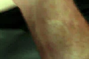 Finger fucking a bbw in public pov 😍