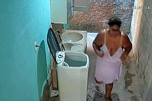 Look at this! Hidden cam catches stepmom showering in yard