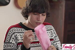 Dirty talking MILFs get into the spirit of Christmas with rough sex