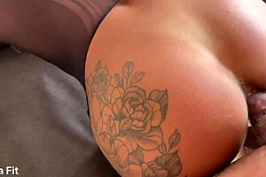 Hot milf gets it deep