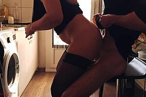 Early morning housewife gets fucked