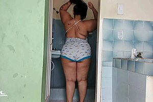 I Suck Off Lads Backstage