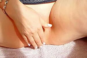 Close-Up Yoni Massage On Mature Blonde