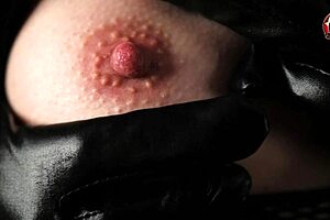 i saw this hot milf in fishnets and she was so sexy, her pussy was hairy and all, i couldn't believe it