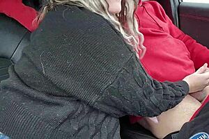 Hot milf gives hubby head