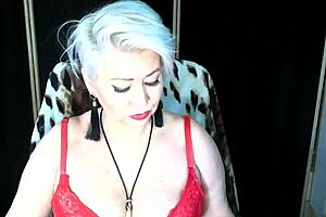Stepmother's big pussy on webcam
